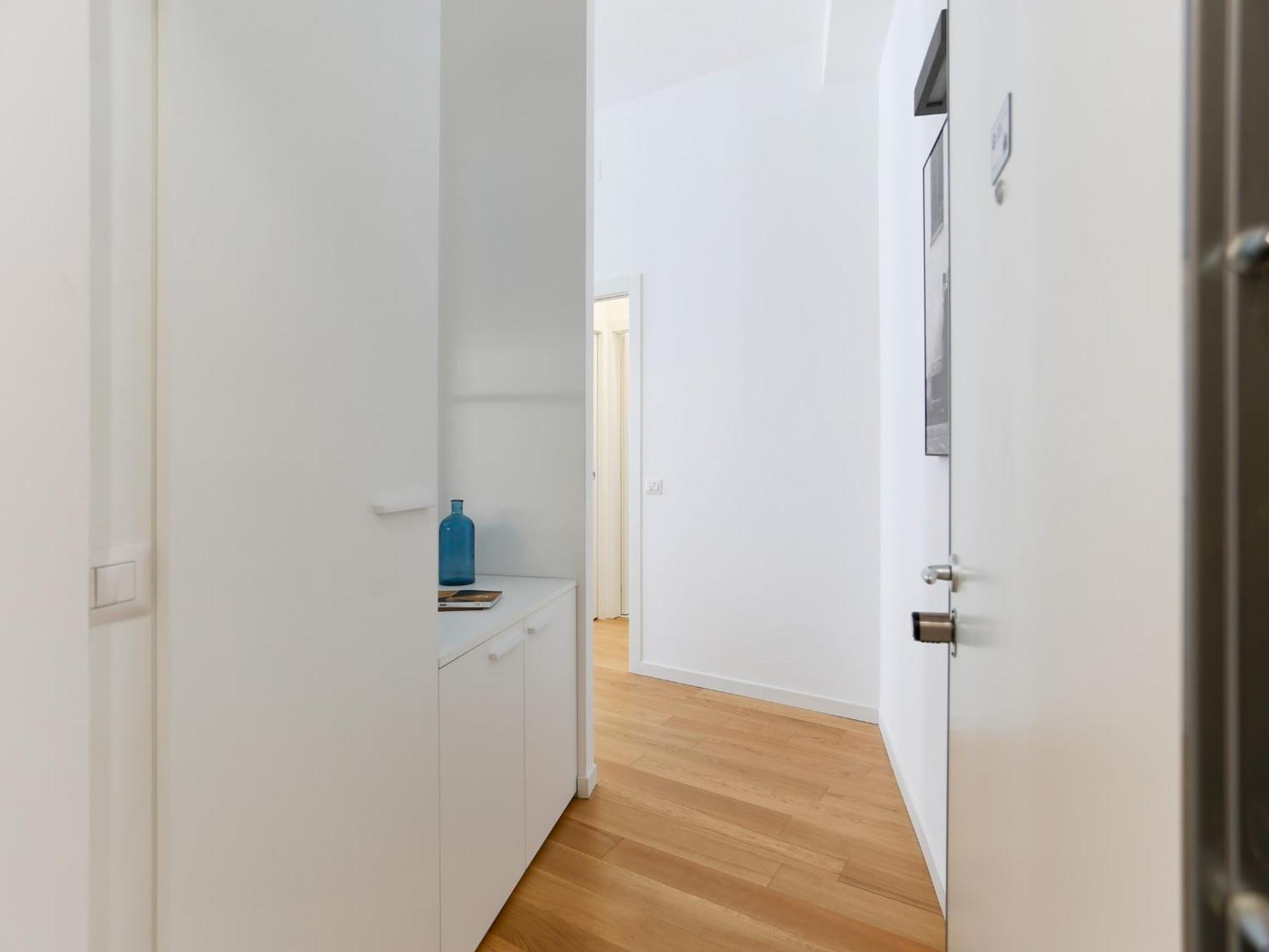 The Best Rent - Modern One Bedroom Apartment In San Babila Milánó Kültér fotó